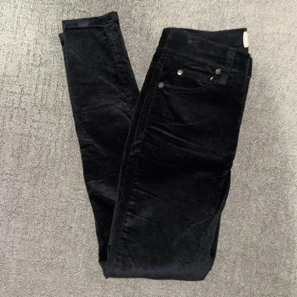 Alice and Olivia Black Velvet Skinny Jeans High Rise Sz 24 Designer Trendy Women - Picture 11 of 11